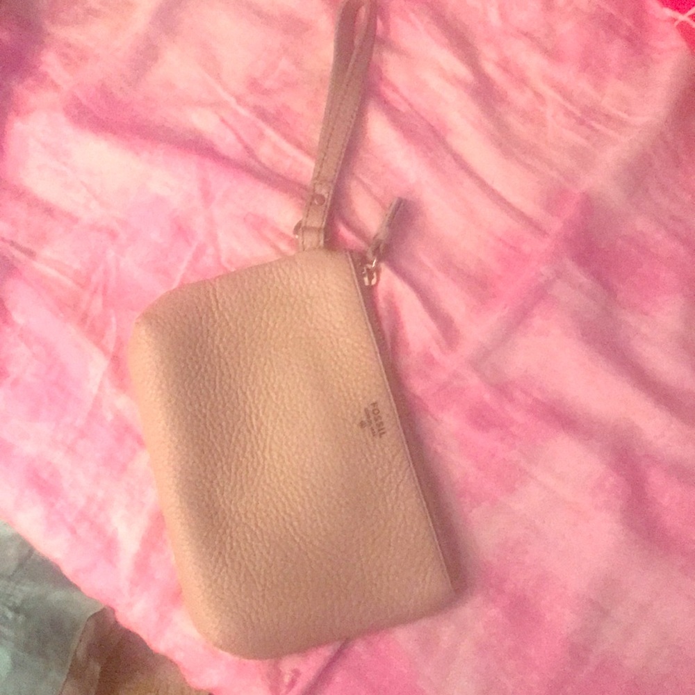 Fossil clutch